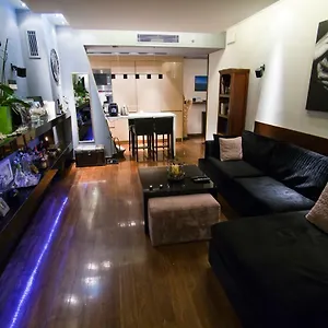 Ελέγξτε τη διαθεσιμότητα